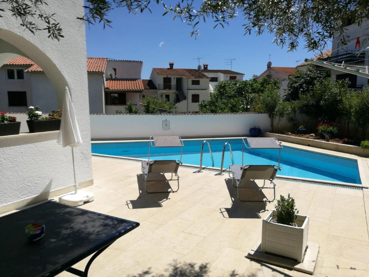 ורסאר Ferienhaus Bozena Appartment 4 מראה חיצוני תמונה