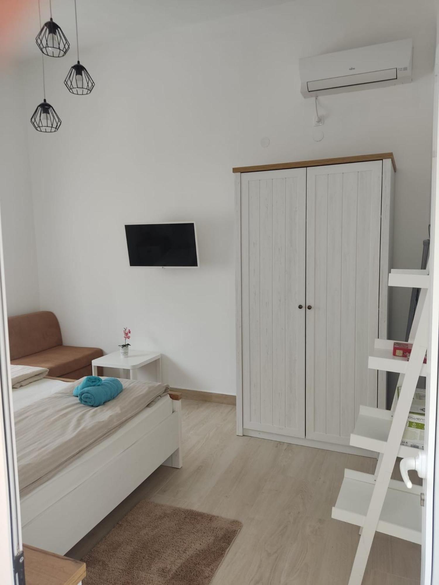ורסאר Ferienhaus Bozena Appartment 4 מראה חיצוני תמונה